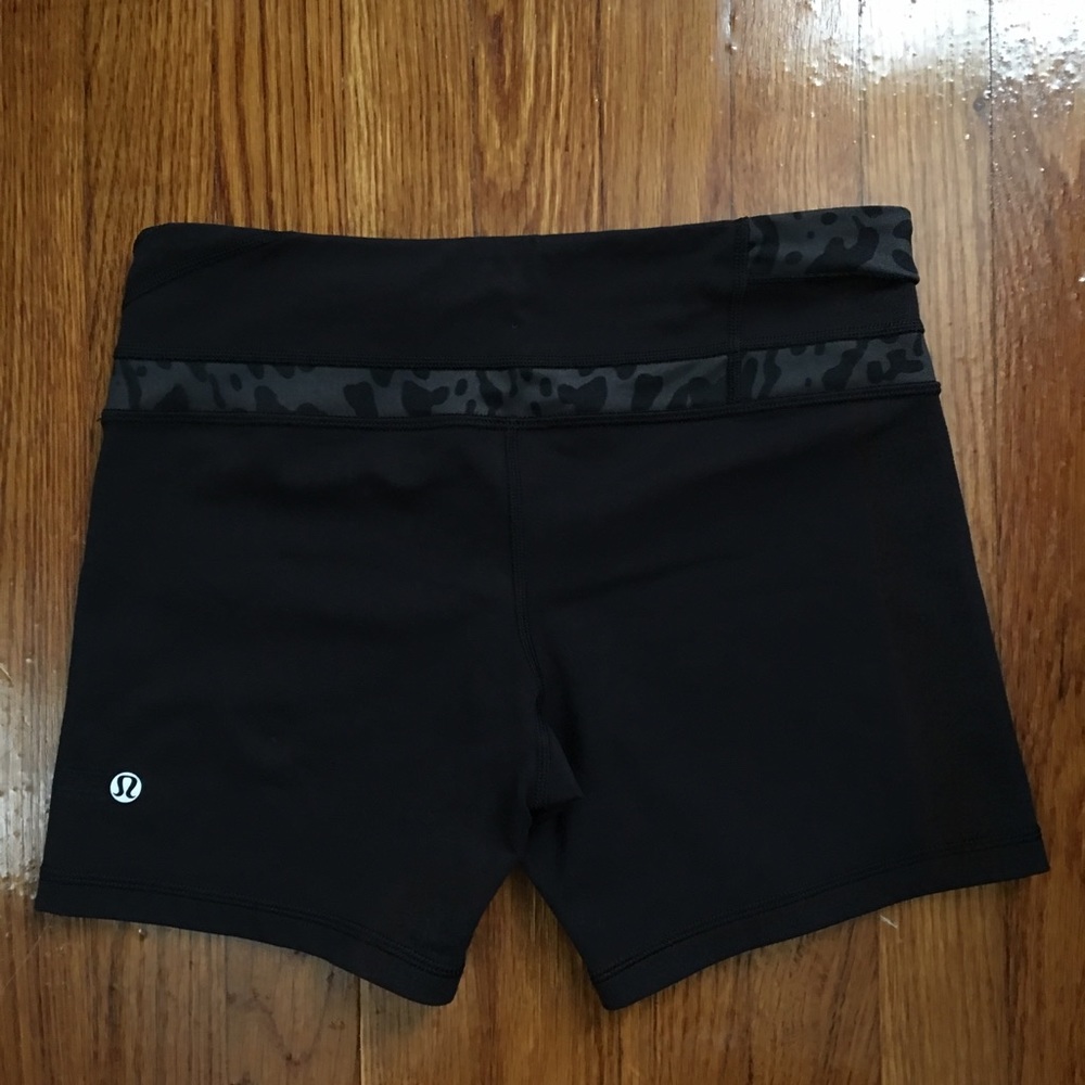 Lulu Smooth Ride Hot Shot Short