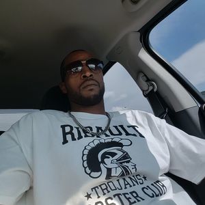 Meet your Posher, Coby