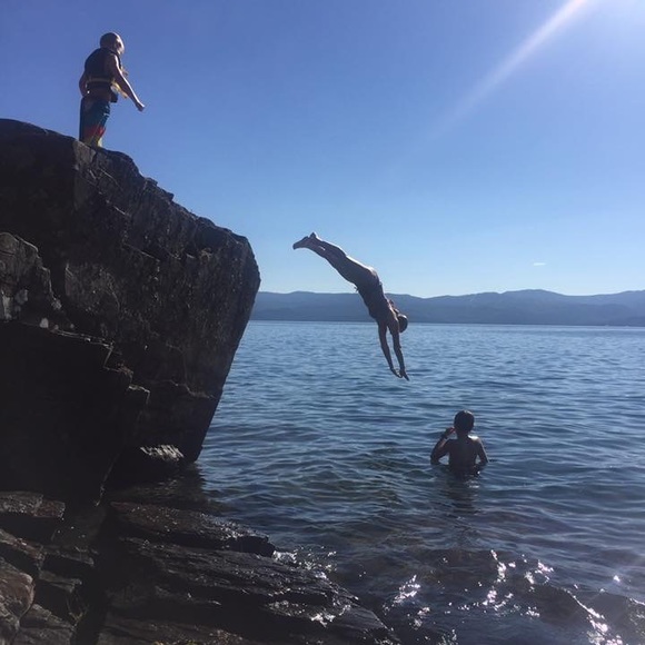 Meet your Posher - Picture 5 of 6