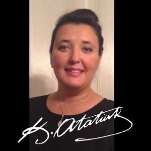 Meet your Posher, Ozlem