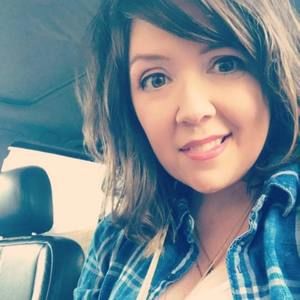 Meet your Posher, Leona