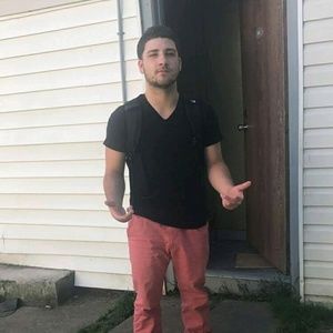 Meet your Posher, Santino