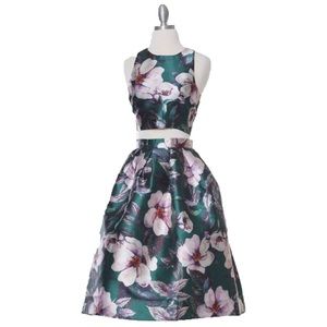 Host Pick LAST ONE Retro Top & Skirt Set