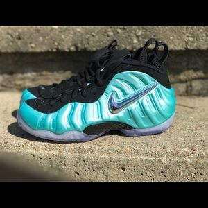 Nike Foamposite Island Green