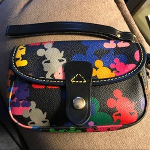 Dooney & Bourke Disney Parks Wristlet Dooney & Bourke Disney Parks Wristlet