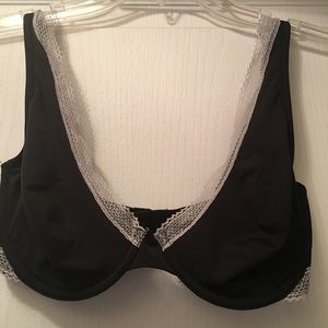 NWT!!!! Victoria's Secret Unlined Demi