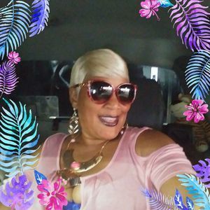 Meet your Posher, Jacqueline