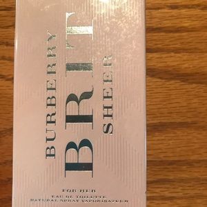 Burberry Brit perfume
