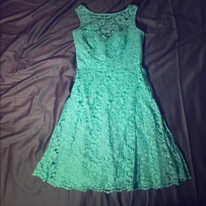 David's Bridal Bridesmaid Dress Sz 2