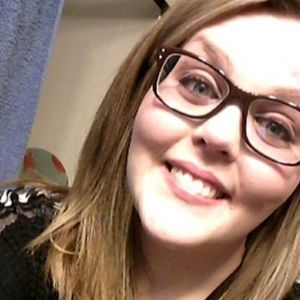 Meet your Posher, Cassie