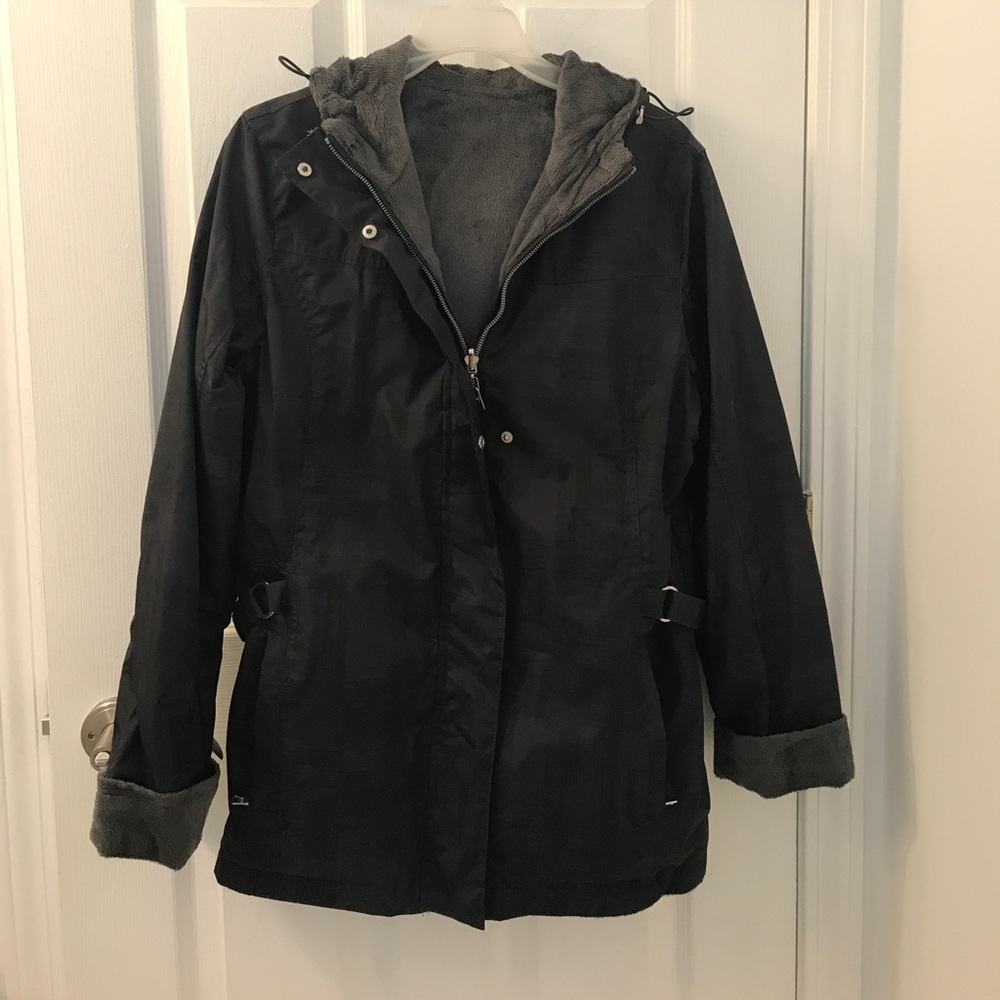 Reversible Free Country Fleece & Waterproof Jacket