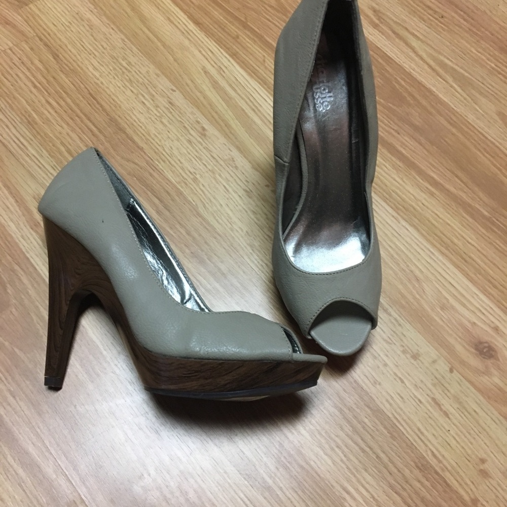 Charlotte Russe Heels