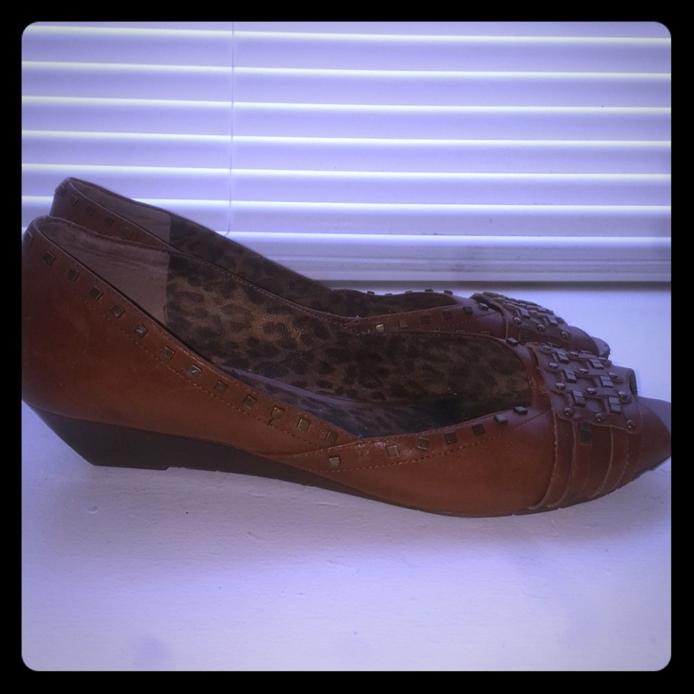 Jessica Simpson peep toe wedges