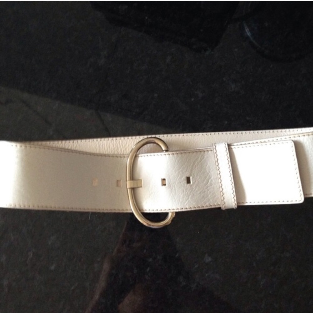 Banana Republic genuine leather white belt