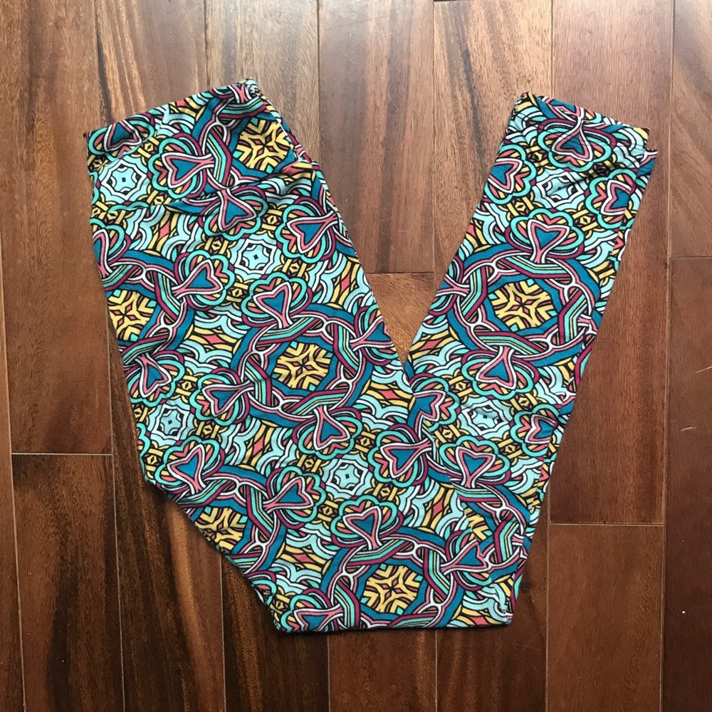 EUC LulaRoe Celtic knot leggings