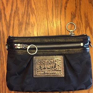 Coach Poppy Wristlet Coach Poppy Wristlet