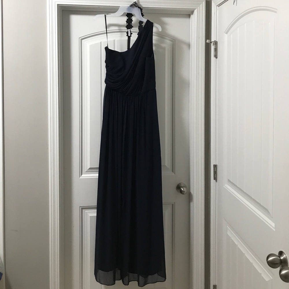 Navy bridesmaid dress!