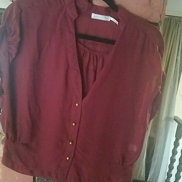 Maroon chiffon top - Picture 2 of 3