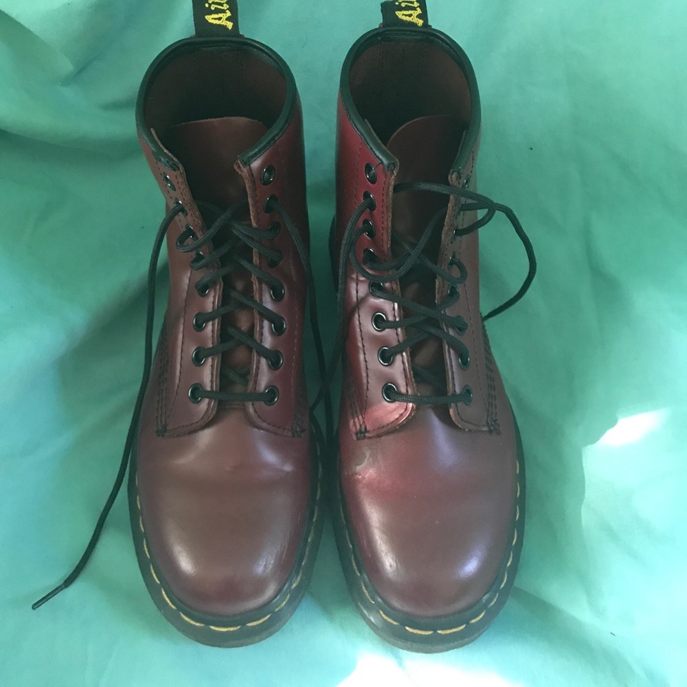 Dr. Martens OXBLOOD Woman's 9.5 Men's 8