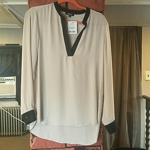 Tan & black chiffon top - Picture 3 of 3