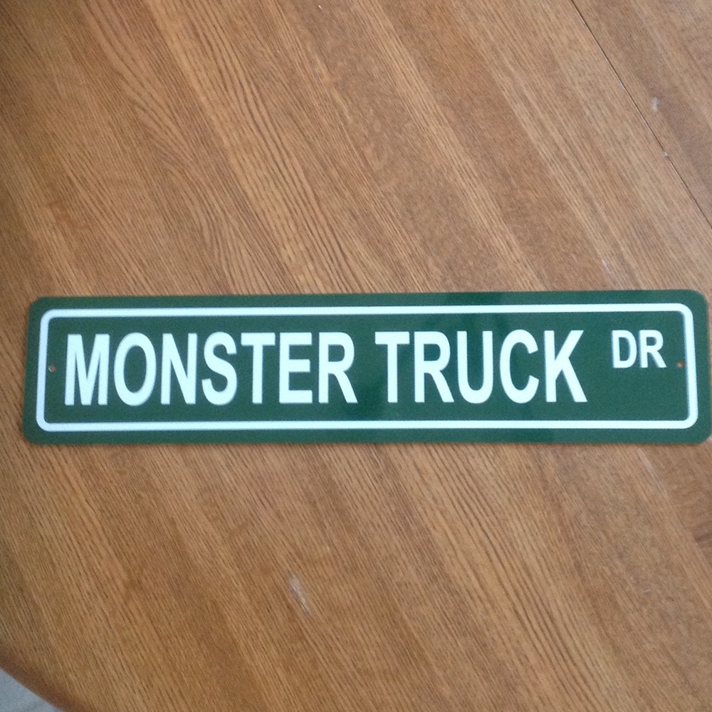 Wall decor monster truck