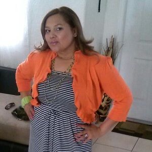 Meet your Posher, Damaris