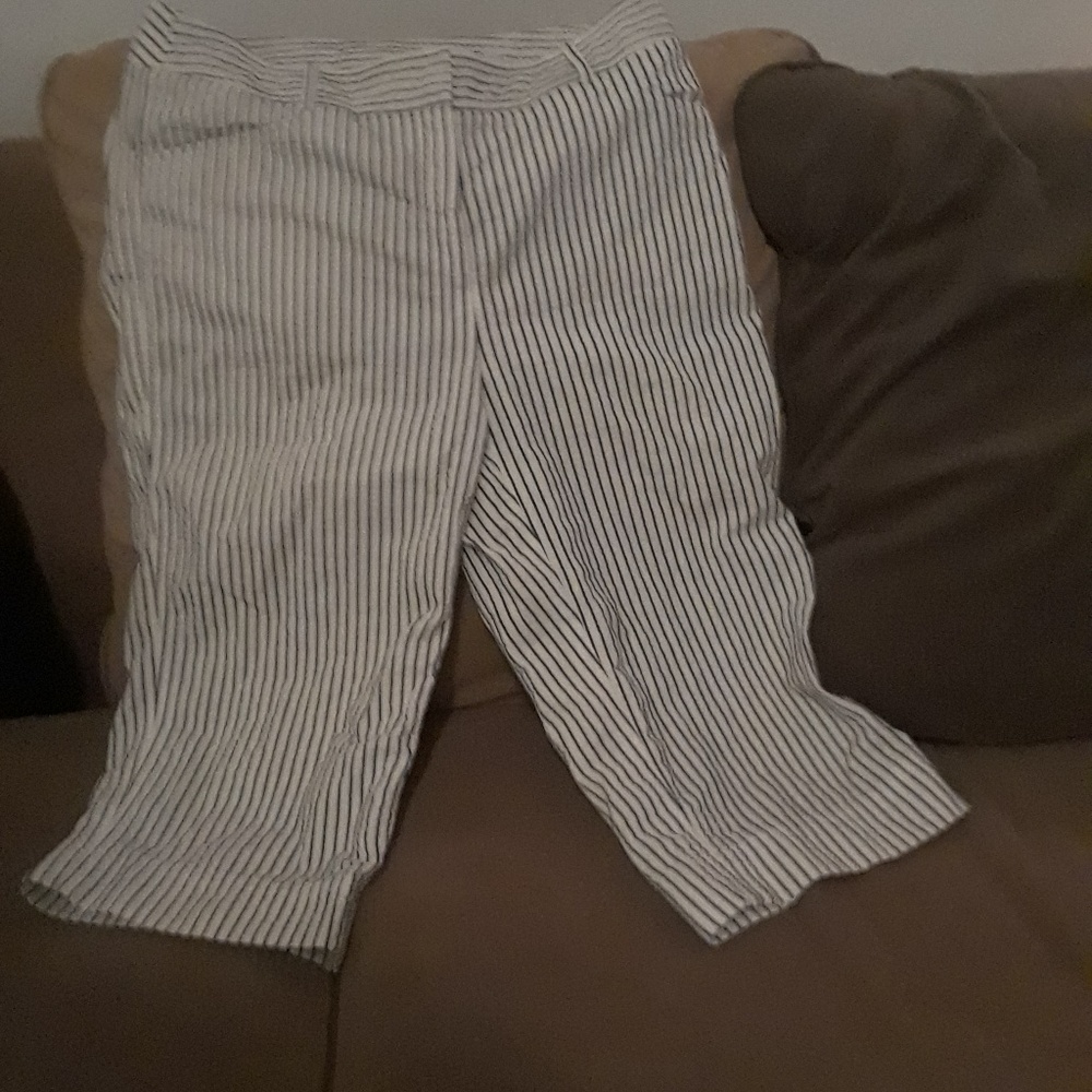 Seersucker, pinstriped capris