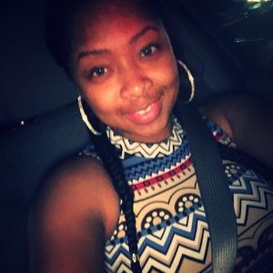 Meet your Posher, Samoia