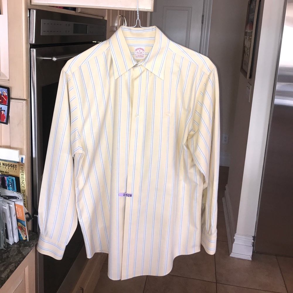 Men's Brooks Brothers non iron button down