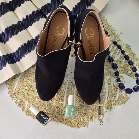 Charlotte Olympia "Reach for the Stars" Ankle Boot - Picture 2 of 8