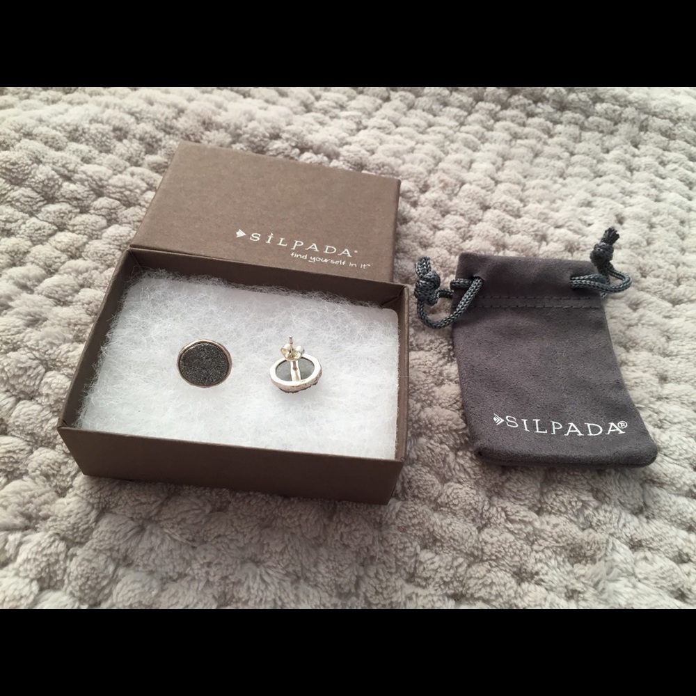 Silpada crystal cave Earrings