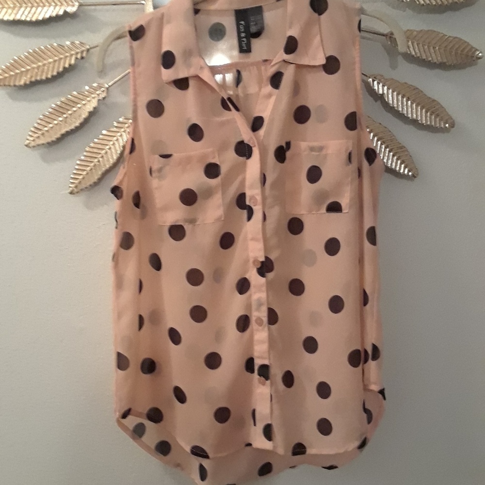 Sleeveless, sheer, polka dot blouse