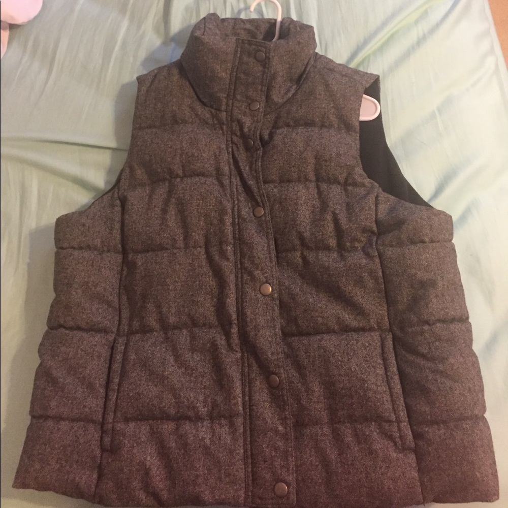 Old Navy Puffy Vest - XXL