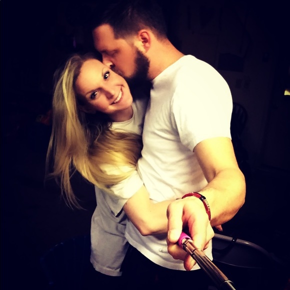 Meet Your Posher - Picture 2 of 6