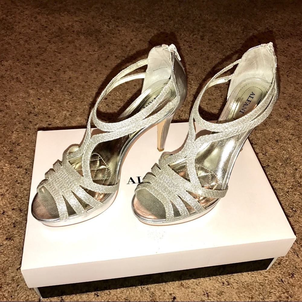 Alfani Tacy Women Open Toe Sandal