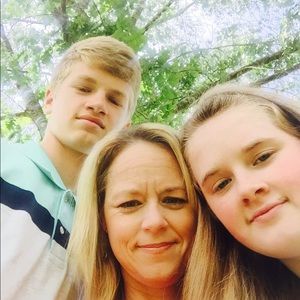 Meet your Posher, Jami