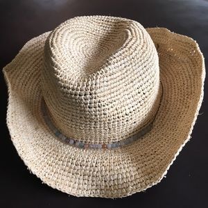 NWT Athleta Straw beach hat