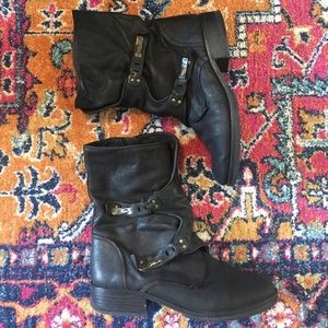 Sam Edelman Dual-Buckle Leather Moto Boots