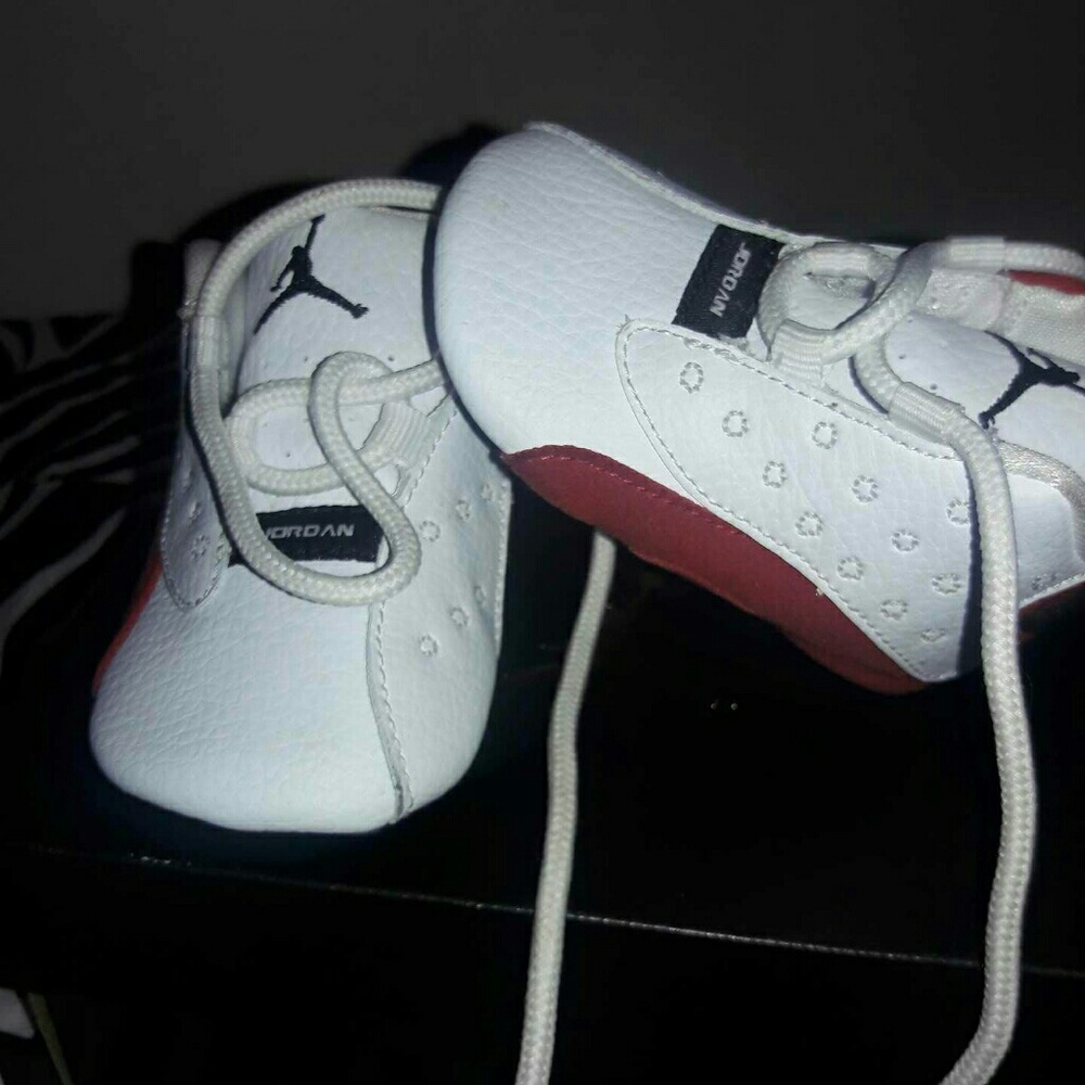 Baby jordans  (retro 13)