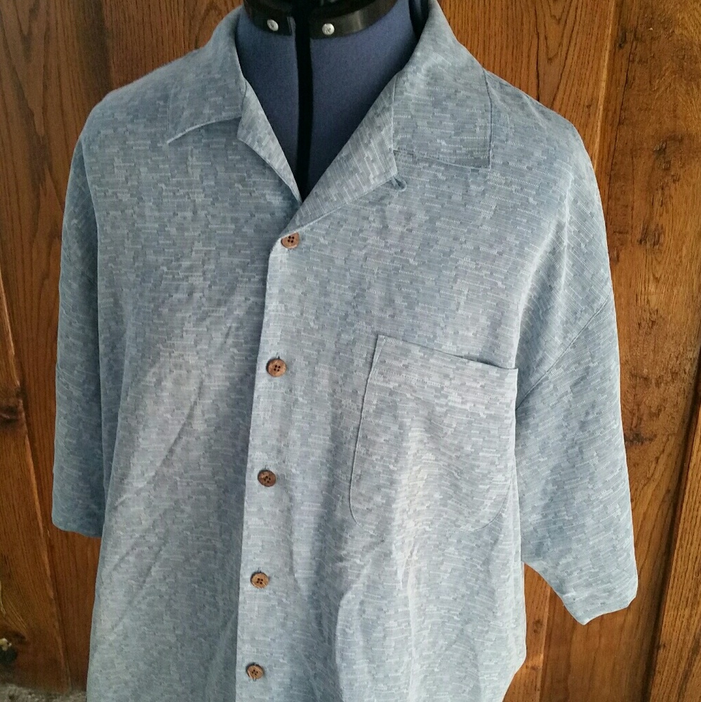 Tommy Bahama 100% silk button up