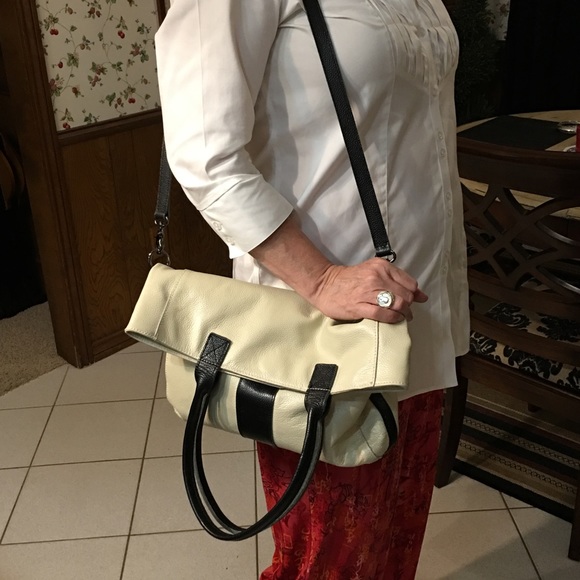 SALE! Convertible cross body bag by Not Rational - Picture 3 of 8