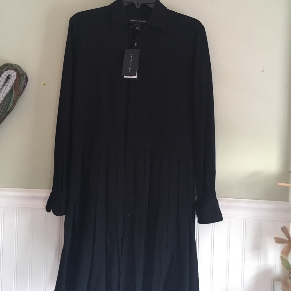 Ralph Lauren Women's knee-length black dress