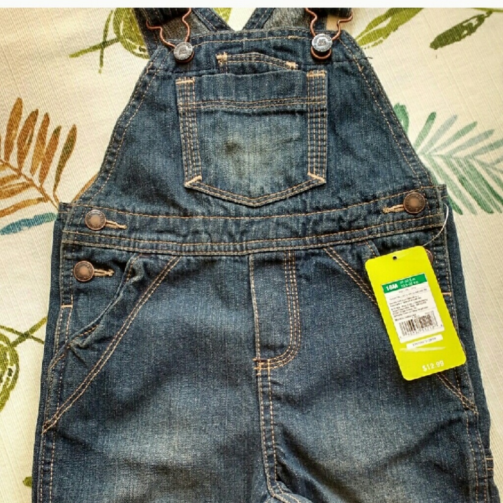🌸 3 FOR 10$ 🌸 Osh kosh overalls