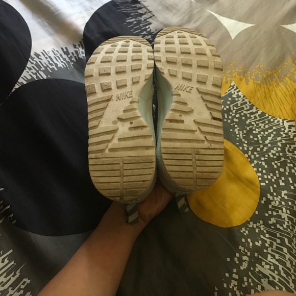 Nike Air Max Thea - Picture 2 of 4