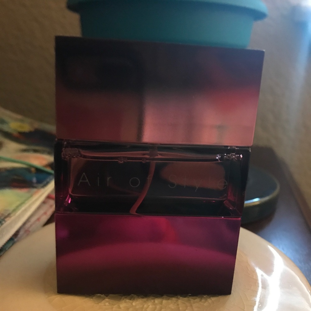 MAC PERFUME