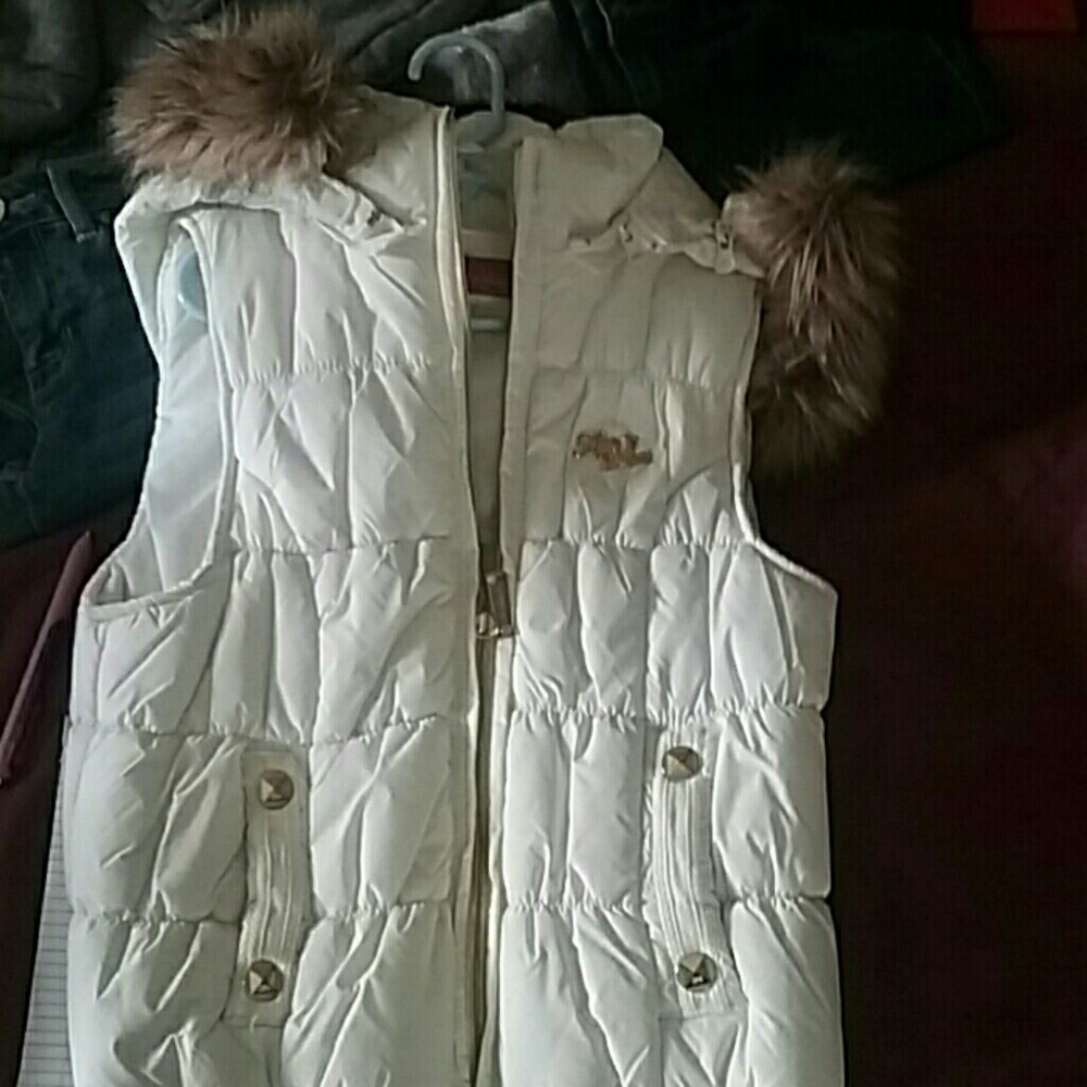 Apple  bottom vest wore 1 time