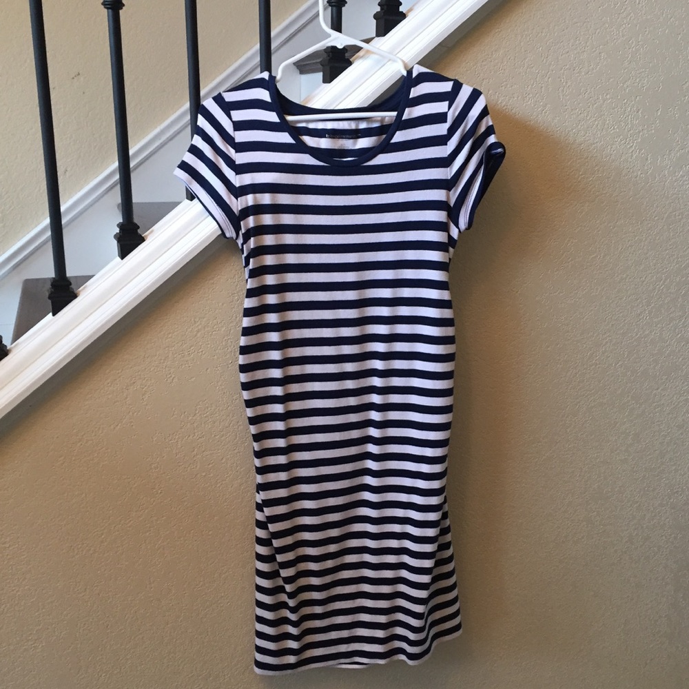Liz Lange maternity dress