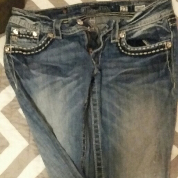 Miss mes - Picture 2 of 2