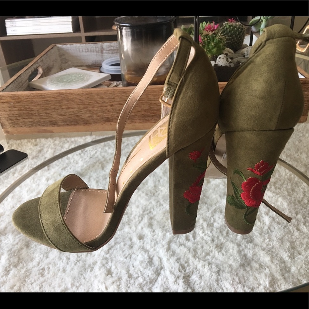 Lulu’s army green heels with floral