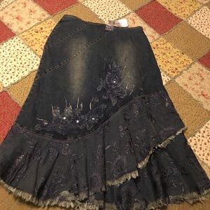 NWT navy denim and lace embellished skirt Large